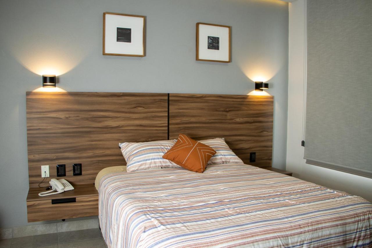 Hotel Del Carmen Zitacuaro ภายนอก รูปภาพ